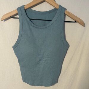 Uniqlo Ribbed Cropped Sleeveless Bra Top in Light Blue